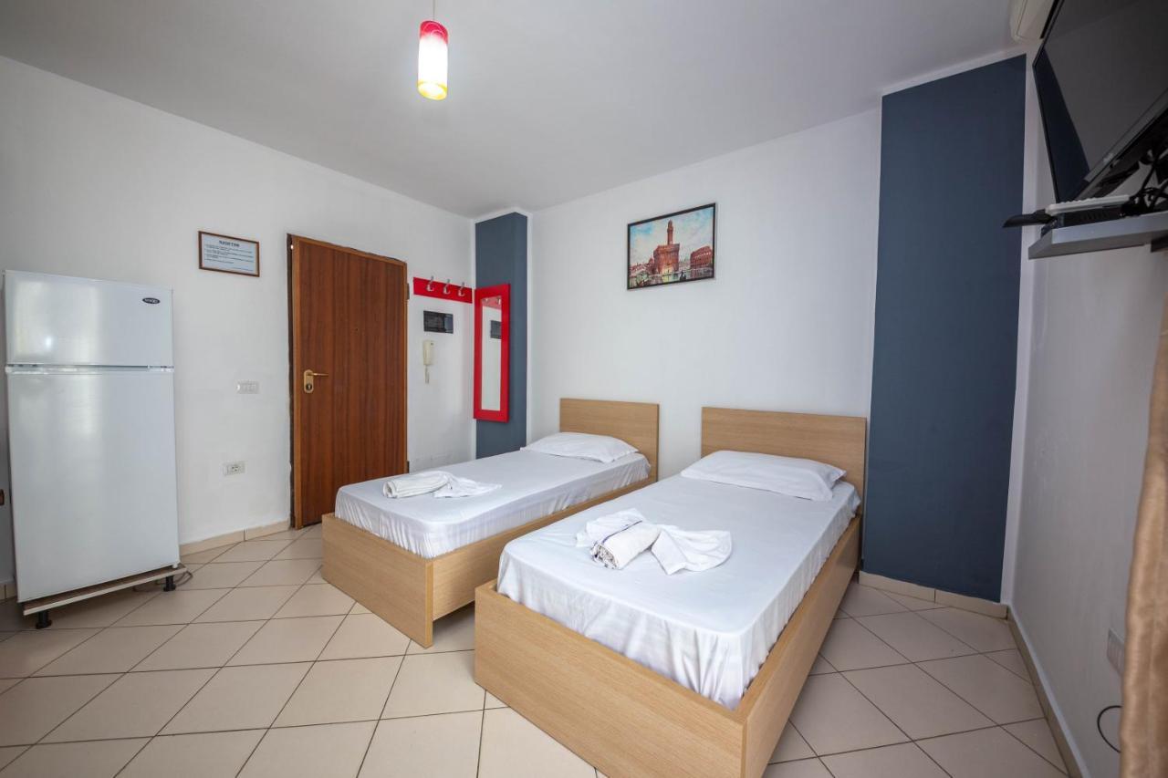 Vera Hotel 3*