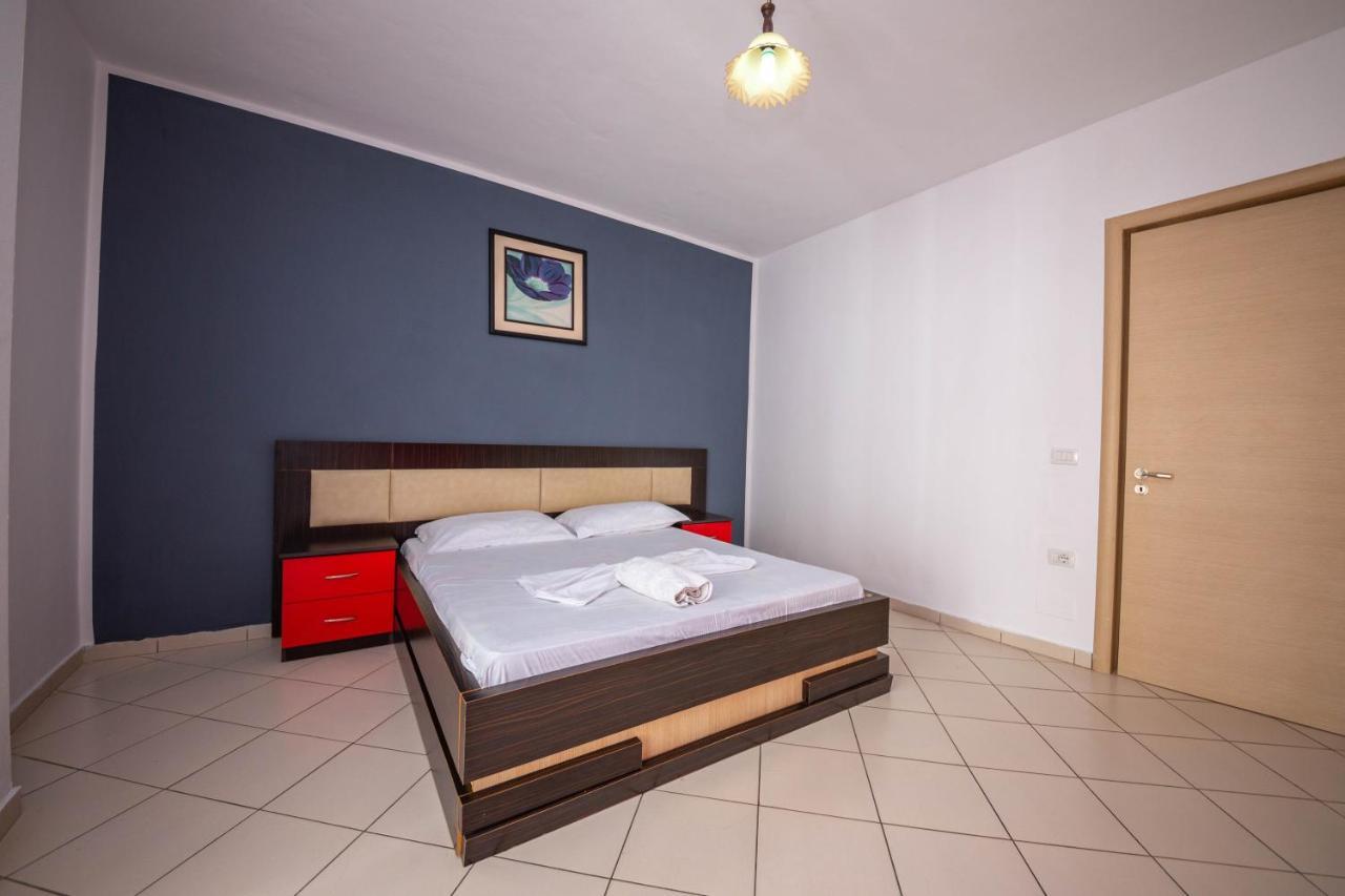 Vera Hotel 3*
