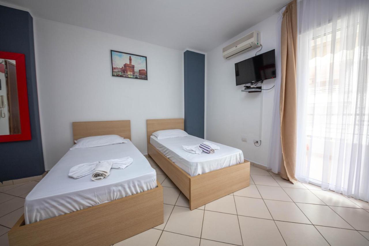 Vera Hotel